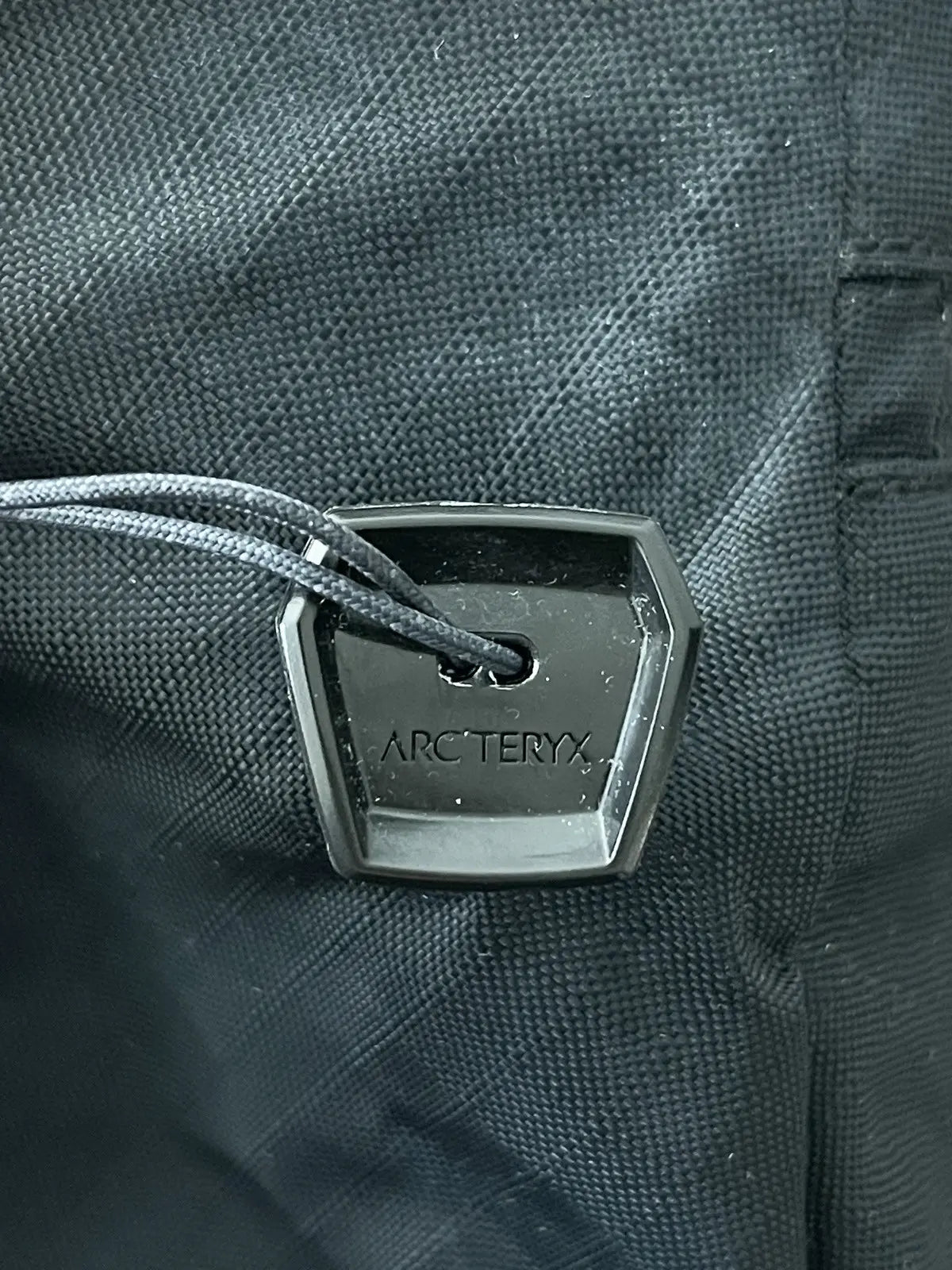 2010s Arc’teryx Ion Chalk Bag Small