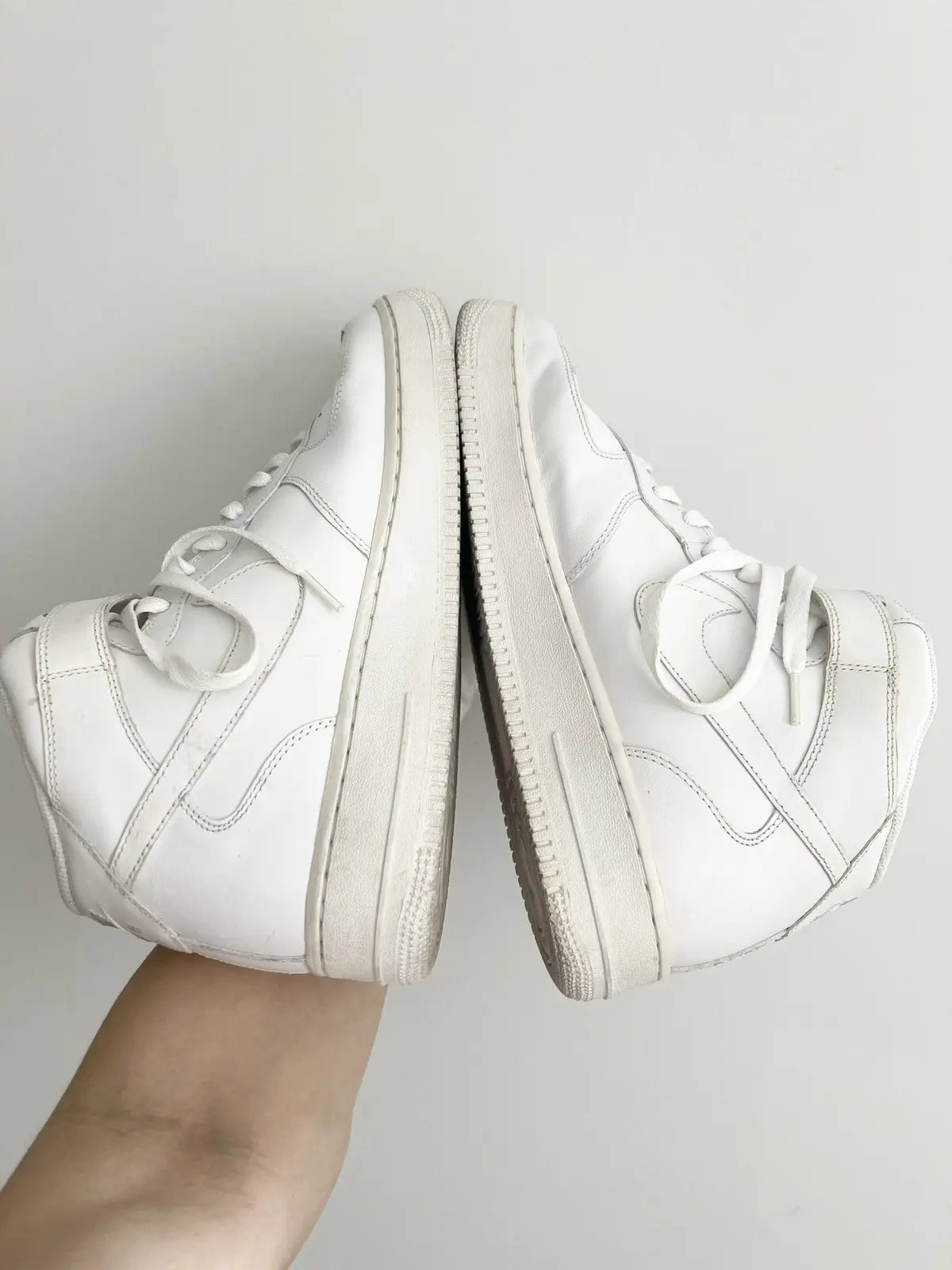 Vintage Nike Air Force 1 Mid ‘82 “White”