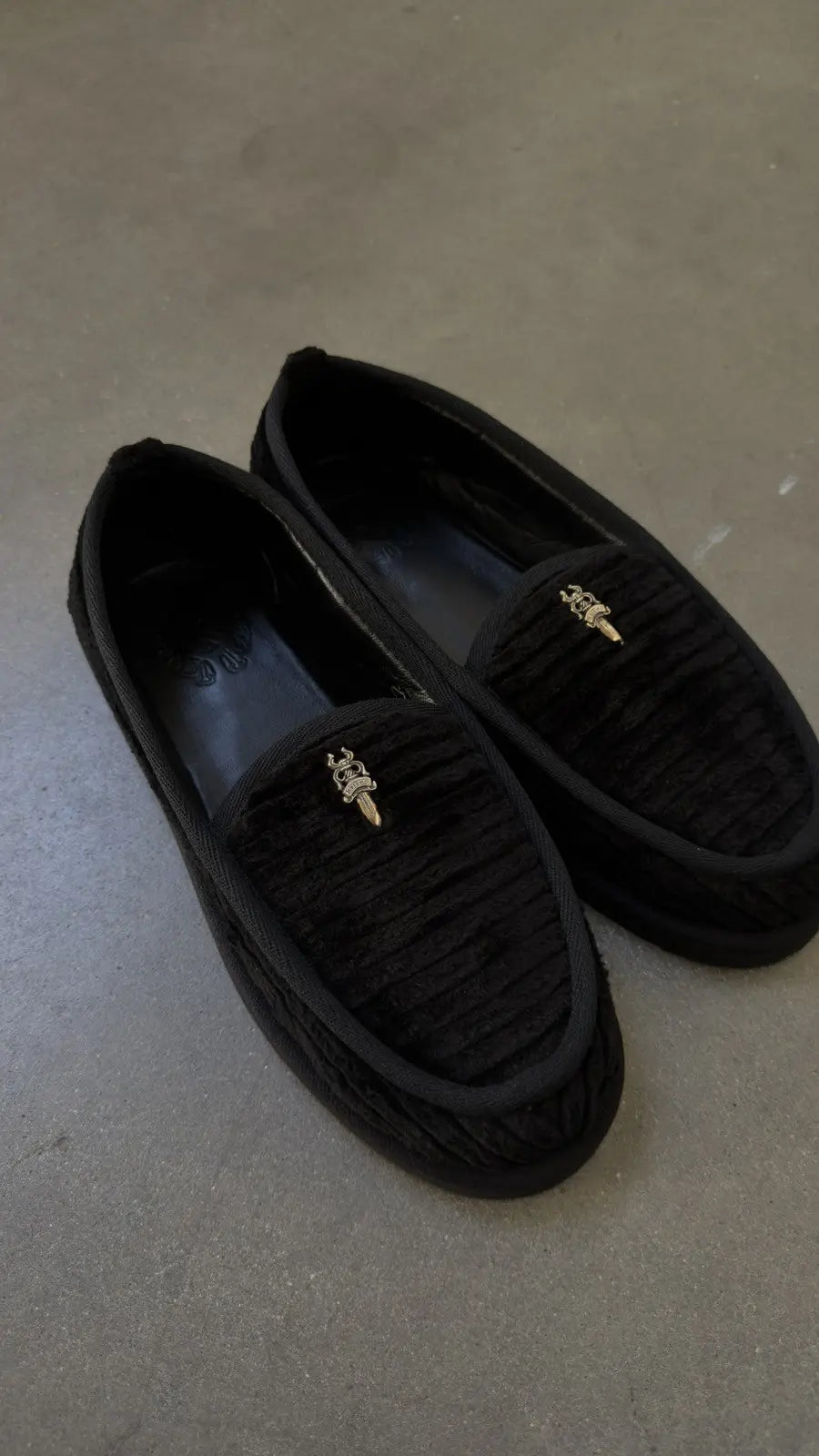 Chrome Hearts Black Corduroy Dagger Slippers