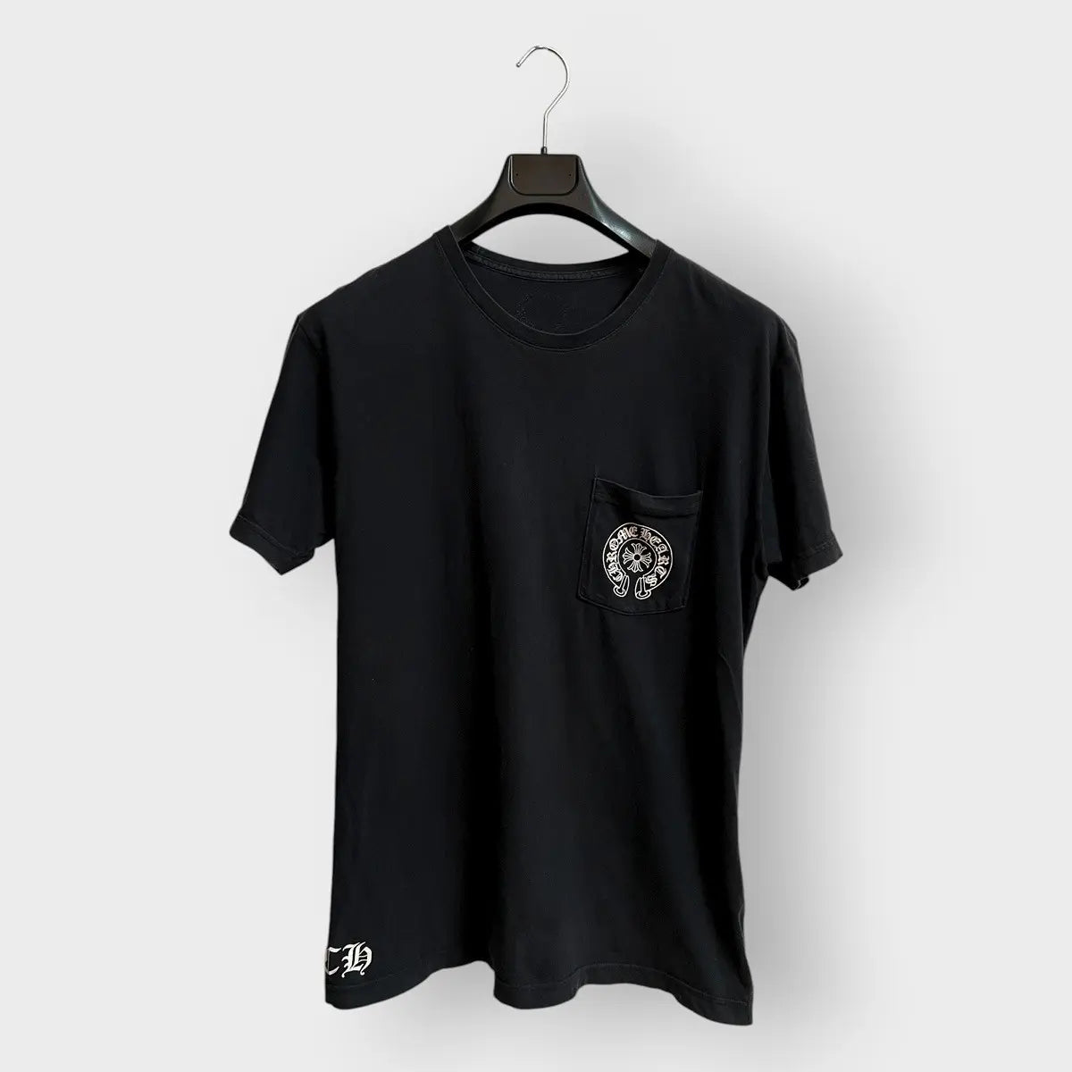 Chrome Hearts Honolulu Cross Symbol Pocket Tee
