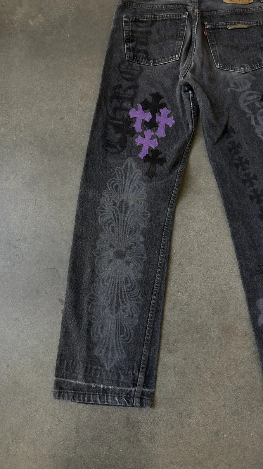 Chrome Hearts Levi's Cross Patch Stencil Jeans