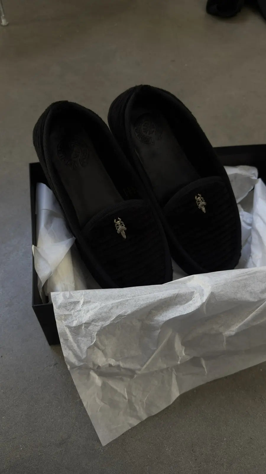 Chrome Hearts Black Corduroy Dagger Slippers