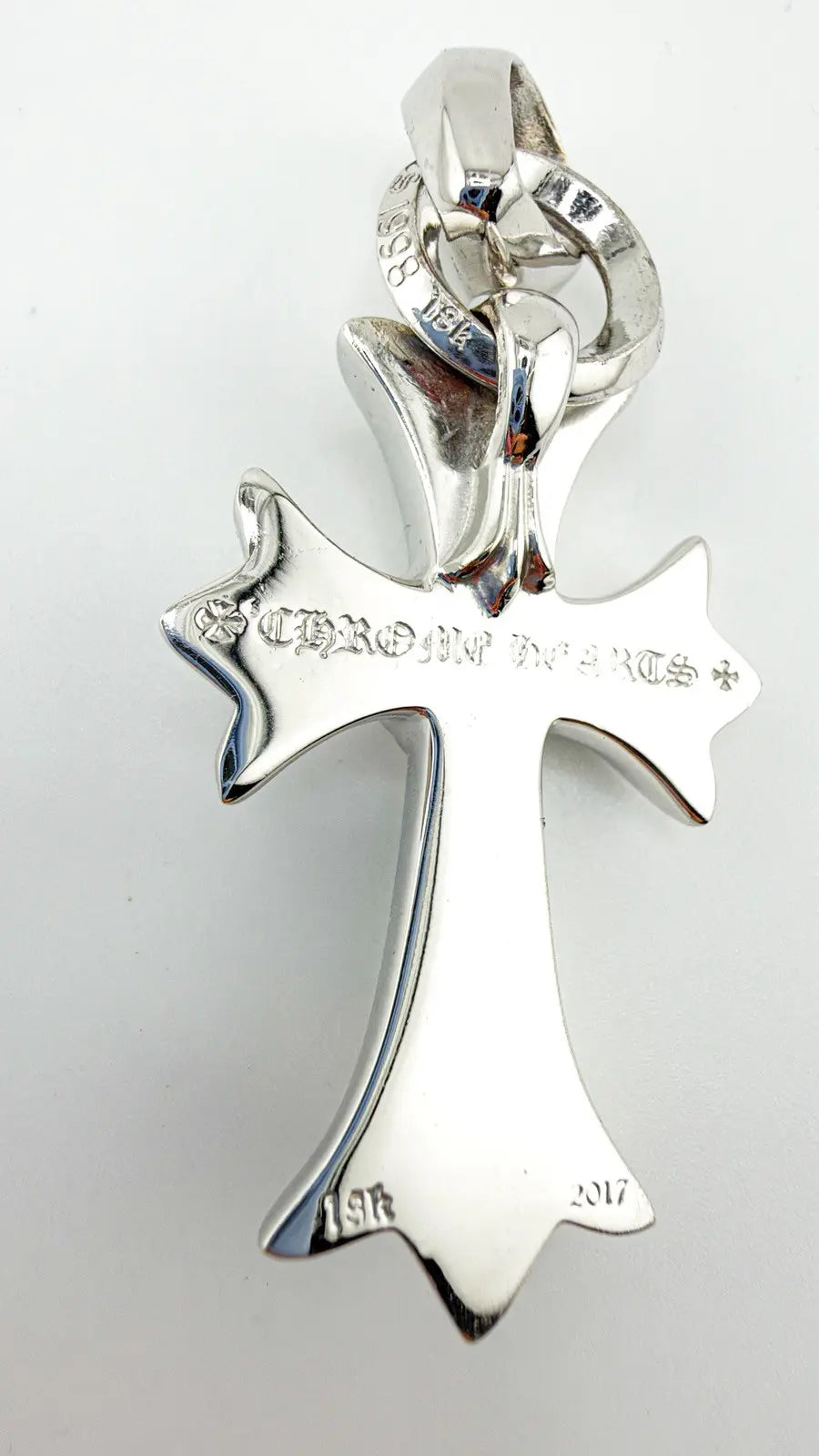 Chrome Hearts 18K White Gold Emerald Vine Cross Pendant Chrome Hearts
