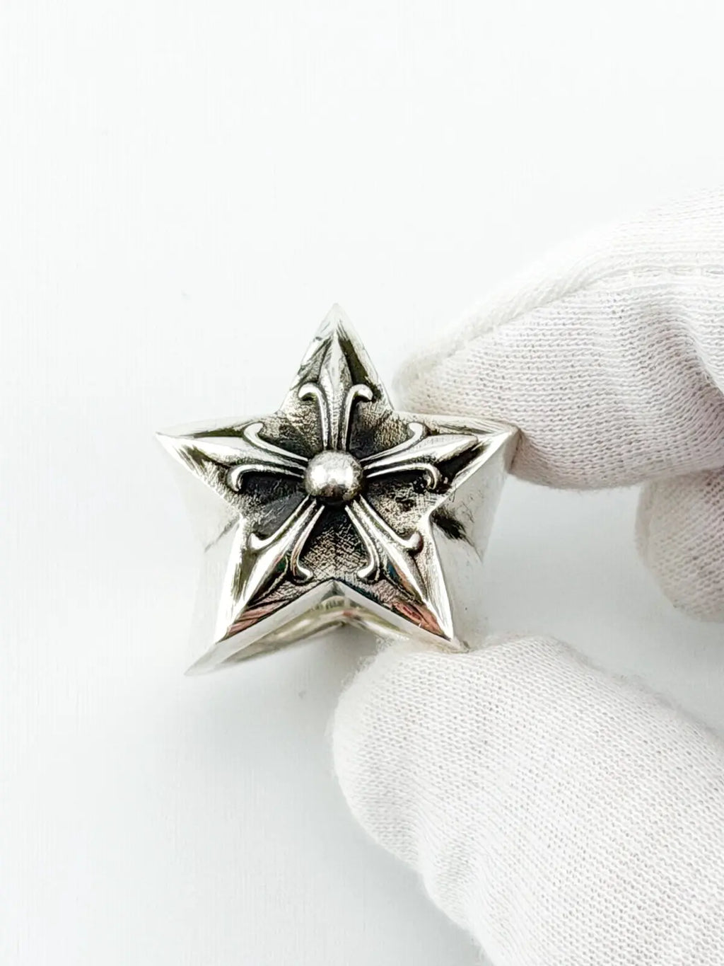 Chrome Hearts Star Ring
