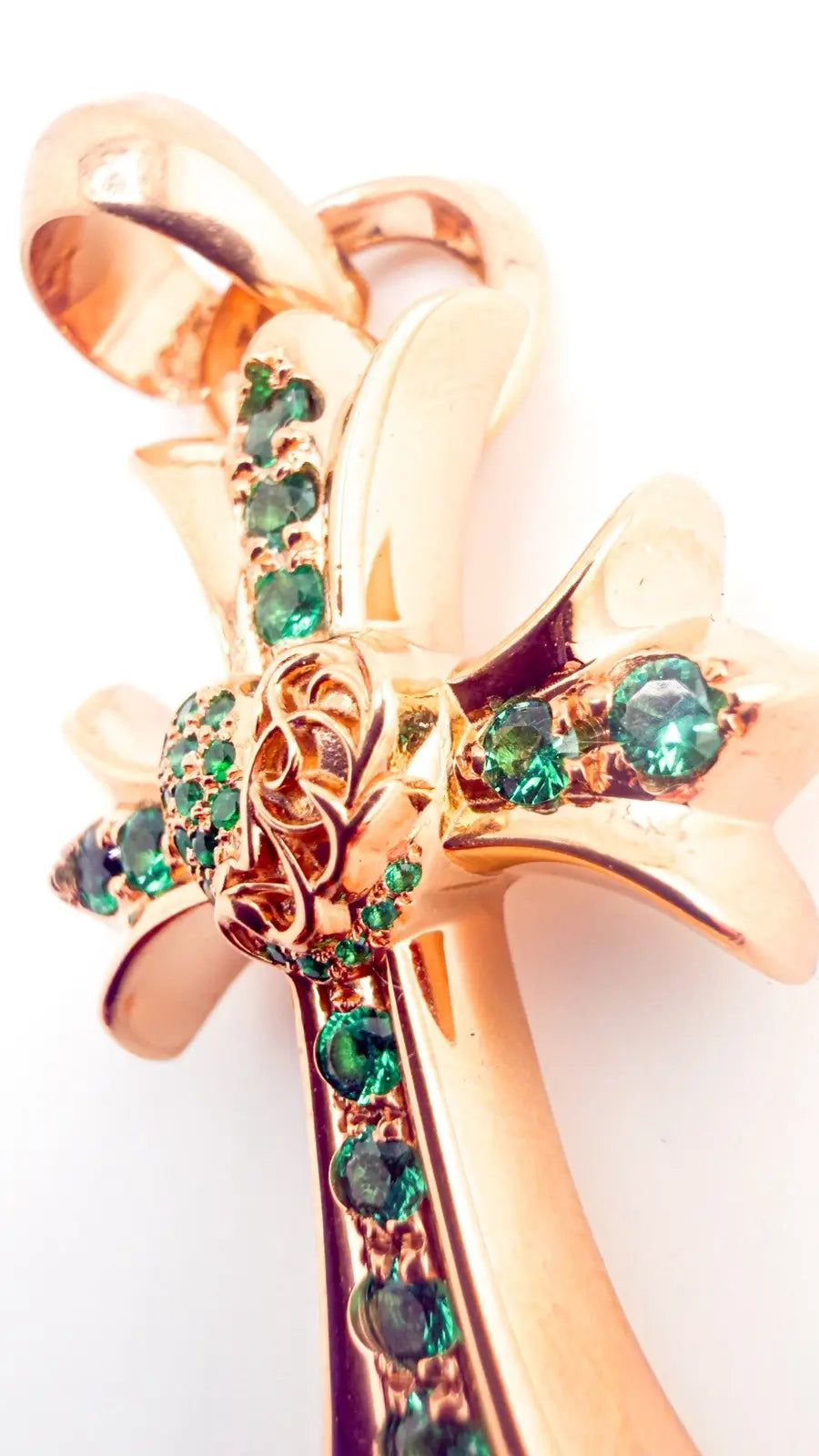 Chrome Hearts 22K Gold Emerald Heart Cross Pendant Chrome Hearts