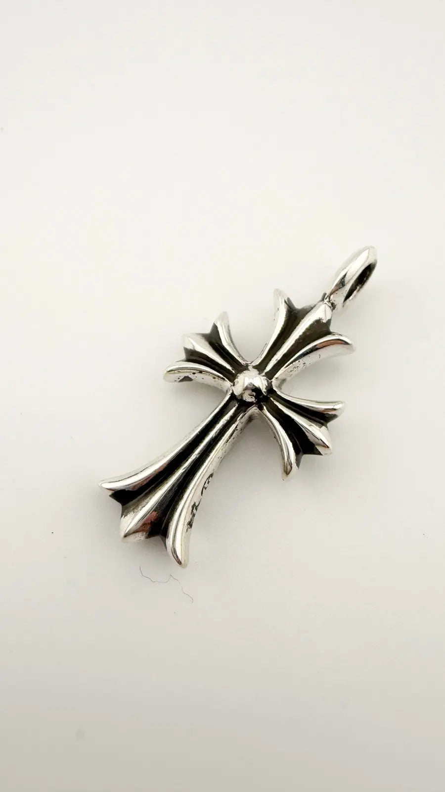 Chrome Hearts Diamond Tiny Fat Cross Pendant